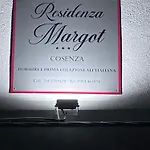 Bed and breakfast Residenza Margot Cosenza