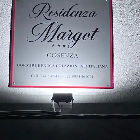 Bed & Breakfast Residenza Margot Cosenza